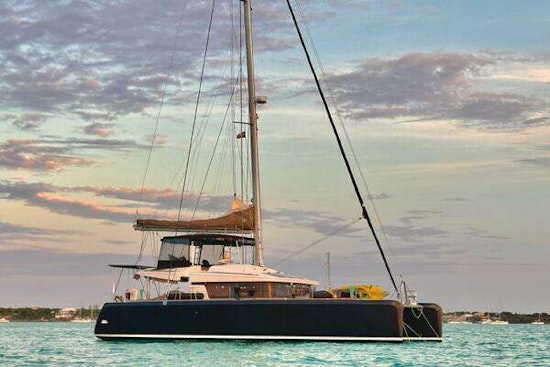 Lagoon 52F Yacht For Sale