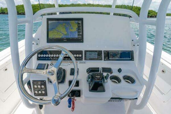 Edgewater 318CC Yacht For Sale