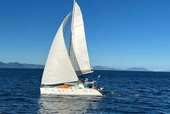 Beneteau Lagoon 500 Yacht For Sale