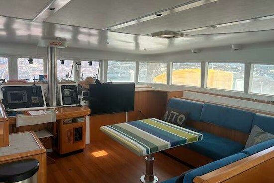 Beneteau Lagoon 500 Yacht For Sale