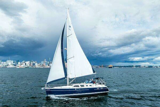 Hunter 41 Deck Salon Yacht For Sale