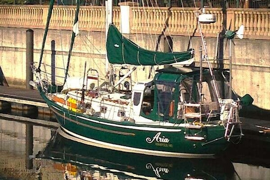 Pacific Seacraft 37 Yacht For Sale