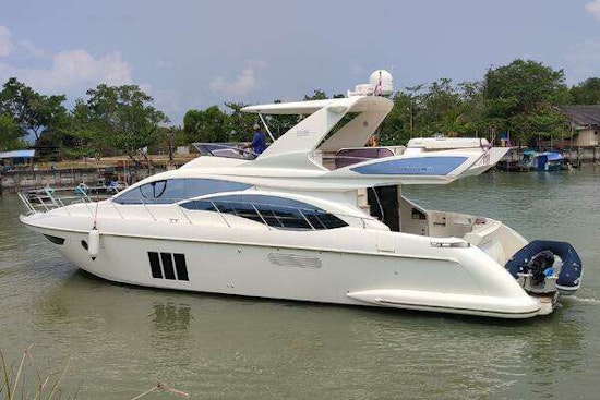 Azimut 58 Fly Yacht For Sale