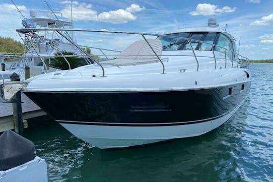 Cruisers Yachts 48 Cantius Yacht For Sale