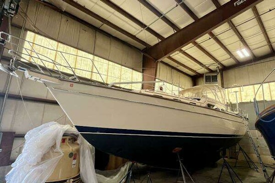 Island Packet 465 Yacht For Sale
