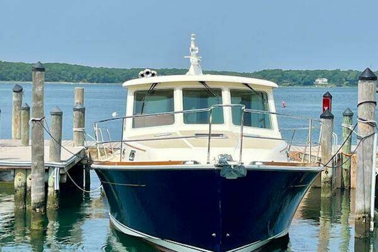 Sabre 40 Sedan Yacht For Sale