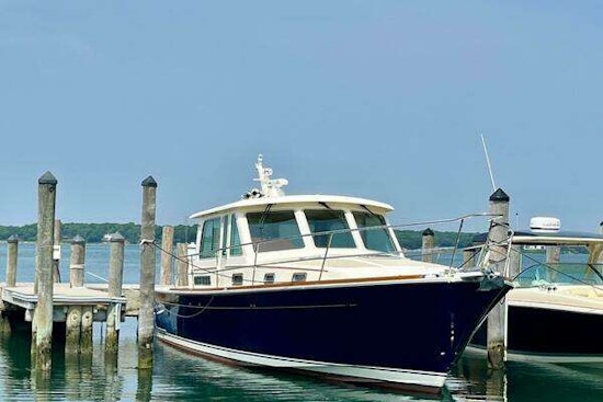 Sabre 40 Sedan Yacht For Sale