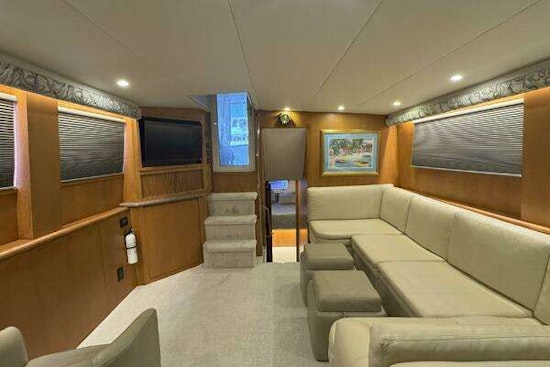 Hatteras 52 Sportdeck Yacht For Sale