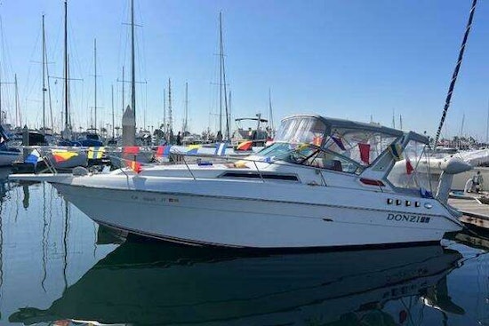 Donzi 30 Yacht For Sale