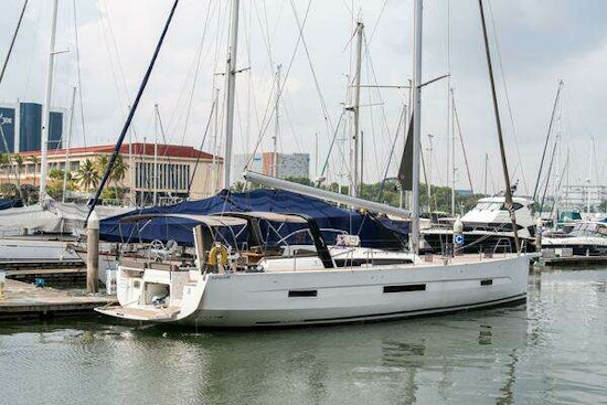 Dufour D61 Yacht For Sale