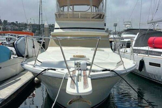 Viking 35 Flybridge Yacht For Sale