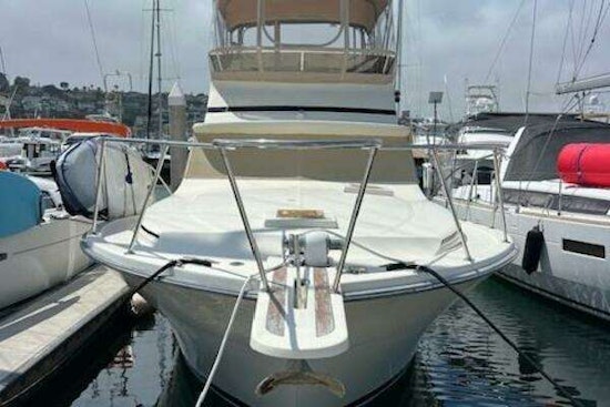 Viking 35 Flybridge Yacht For Sale