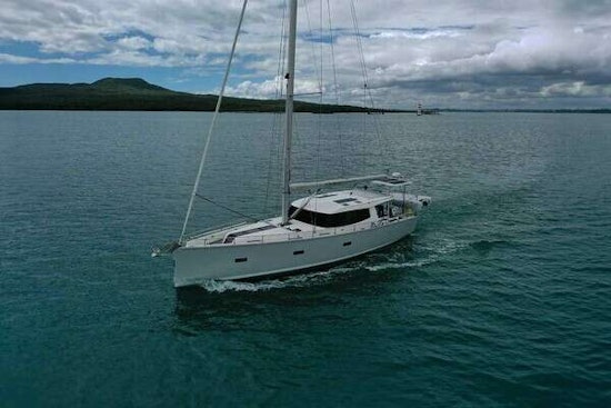 Moody Ds 45 Yacht For Sale