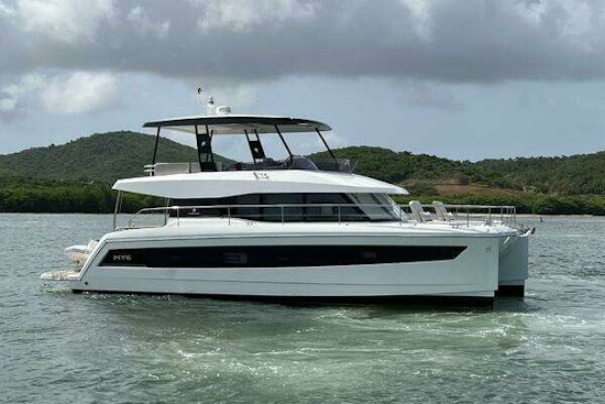 Fountaine Pajot MY6 Yacht For Sale