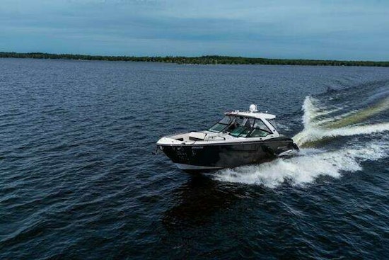 Monterey 378 Super Express Yacht For Sale