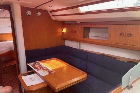 Wauquiez 40s Yacht For Sale
