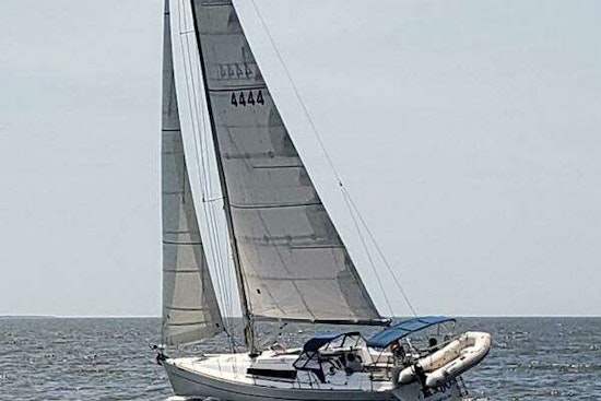 Wauquiez 40s Yacht For Sale