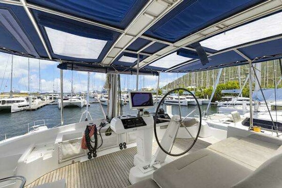 Lagoon 52 F Yacht For Sale