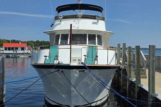 Chris-Craft Roamer 60 Yacht For Sale