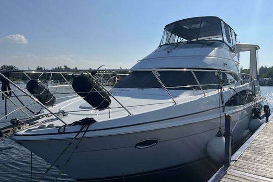 Carver 444 Cockpit Motor Yacht Yacht For Sale