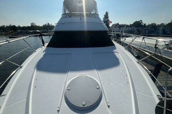 Carver 444 Cockpit Motor Yacht Yacht For Sale
