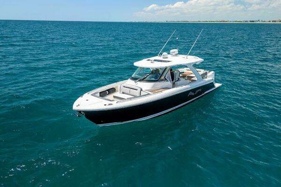 Tiara Yachts 38 LS Yacht For Sale