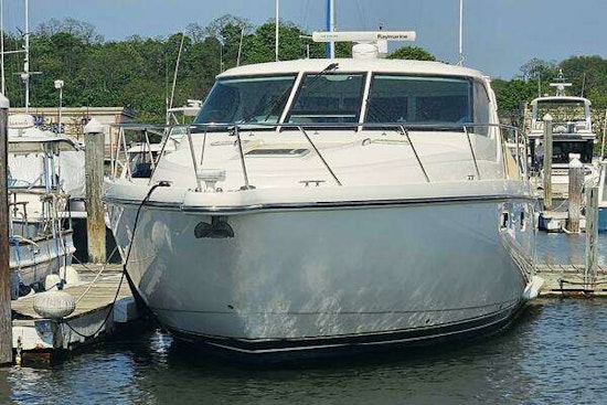 Tiara Yachts 4300 Sovran Yacht For Sale
