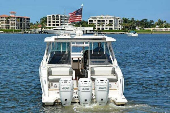 Tiara Yachts 38LX Yacht For Sale