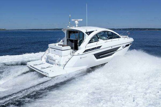 Cruisers Yachts  Yacht For Sale