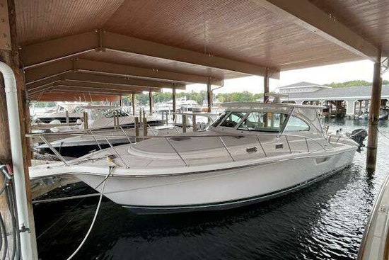 Pursuit  Yacht For Sale