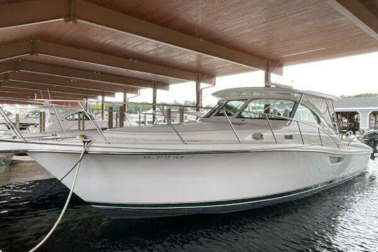 Pursuit  Yacht For Sale