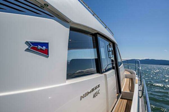 Nimbus 405 Coupe Yacht For Sale
