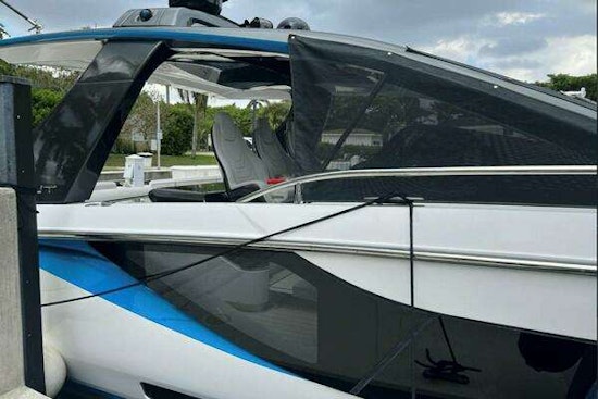 Azimut Verve 42 Yacht For Sale