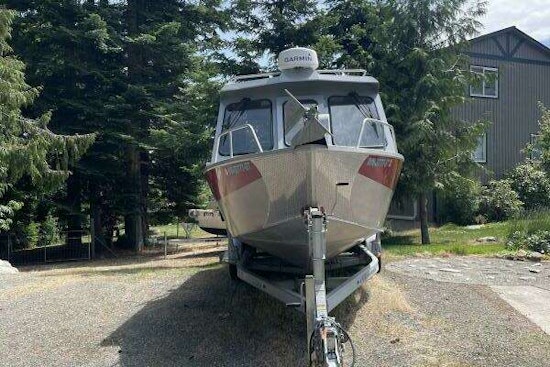 Hewescraft  Yacht For Sale