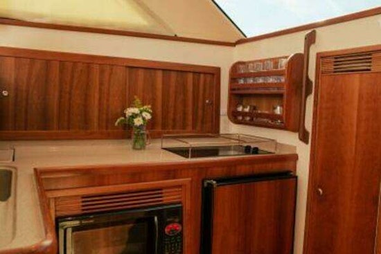 Riviera 40 Flybridge Yacht For Sale