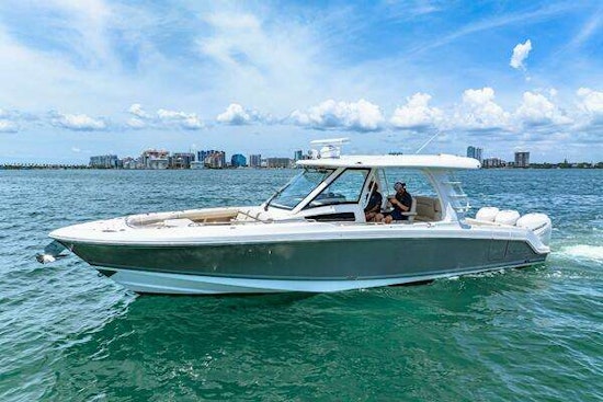 Boston Whaler 350 Realm Yacht For Sale
