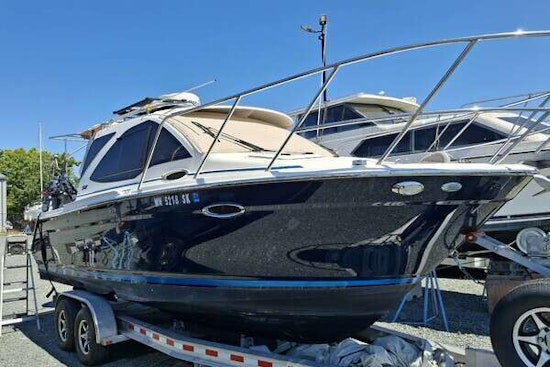 Cutwater 24C Yacht For Sale