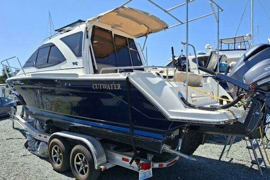 Cutwater 24C Yacht For Sale