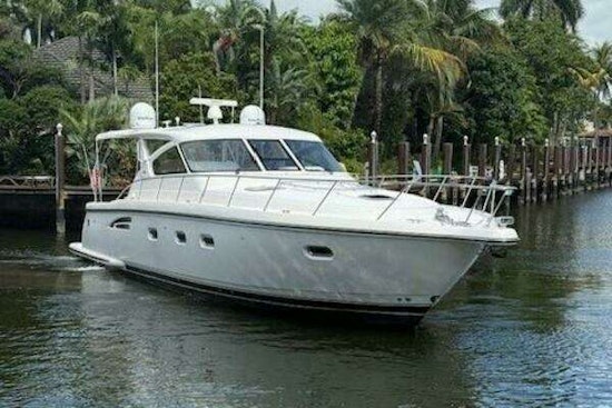 Tiara Yachts 5200 Express Yacht For Sale