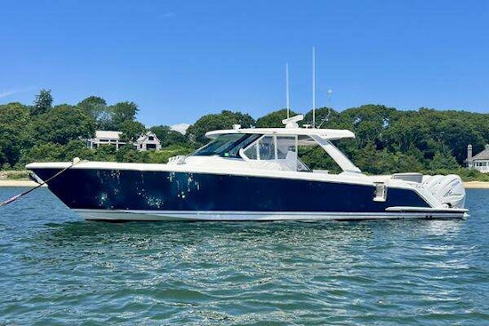 Tiara Yachts 43 LS Yacht For Sale