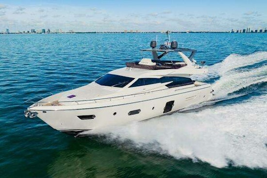 Ferretti Yachts 750 Yacht For Sale