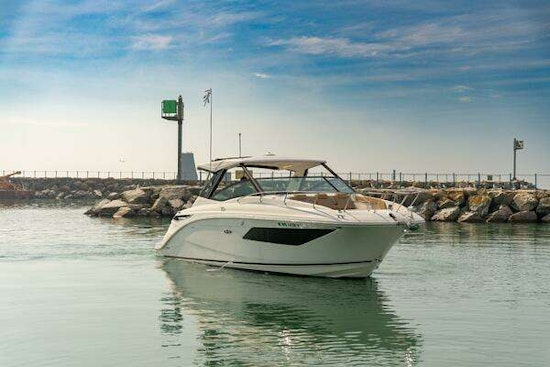 Sea Ray 320 Sundancer Yacht For Sale