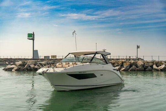 Sea Ray 320 Sundancer Yacht For Sale
