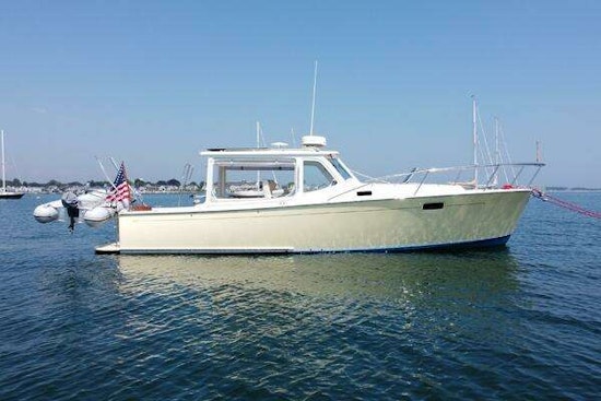 MJM 34z Yacht For Sale