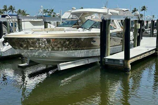 Formula 350 Crossover Bowrider Yacht For Sale