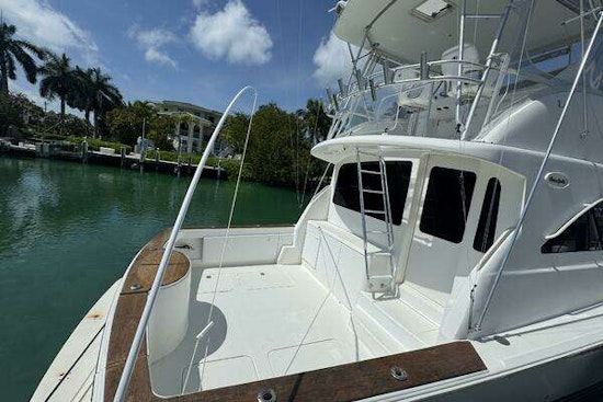 Ocean Yachts 46 Super Sport Yacht For Sale