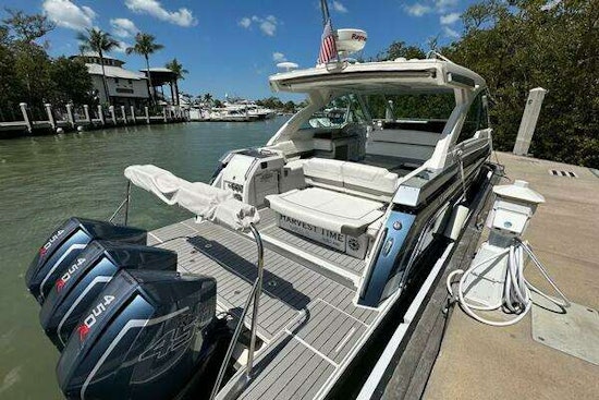 Formula 380 SSC Yacht For Sale