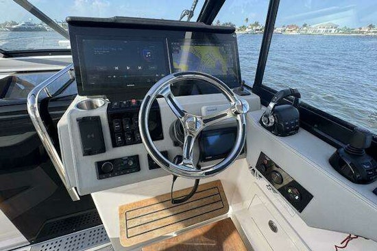 Regal 36 XO Yacht For Sale