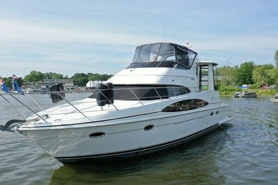 Carver 444 CPMY Yacht For Sale