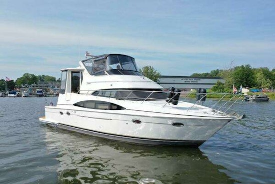 Carver 444 CPMY Yacht For Sale